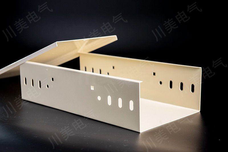 白、米黄色喷塑桥架